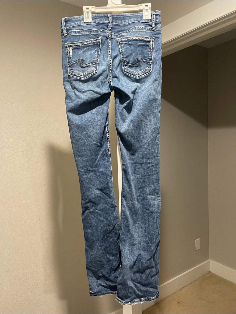 Silver Jeans Women's Blue Flare Jeans- Waist 26in - Picture 2 of 7
